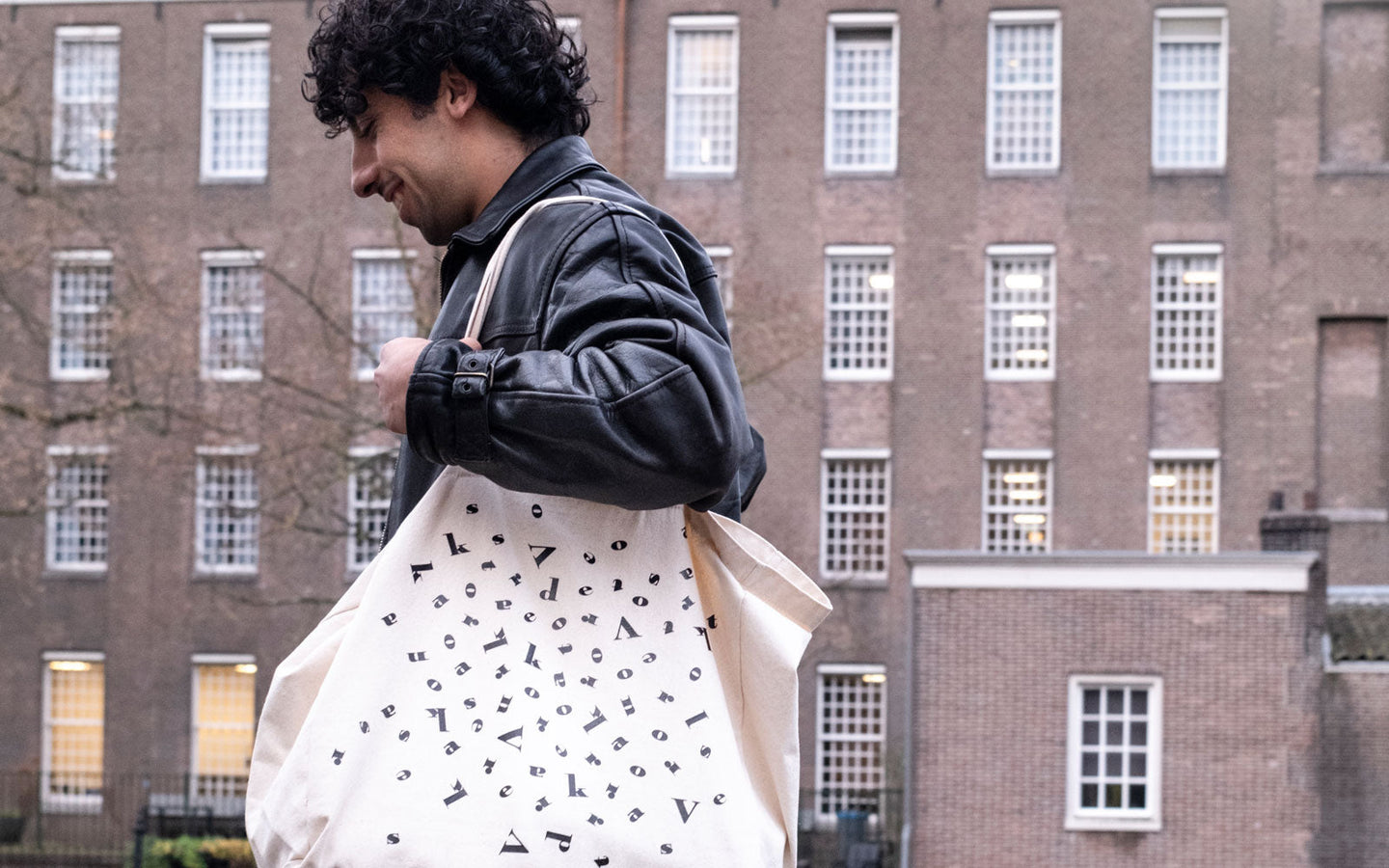 Volkskrant canvas tas - afbeelding 3