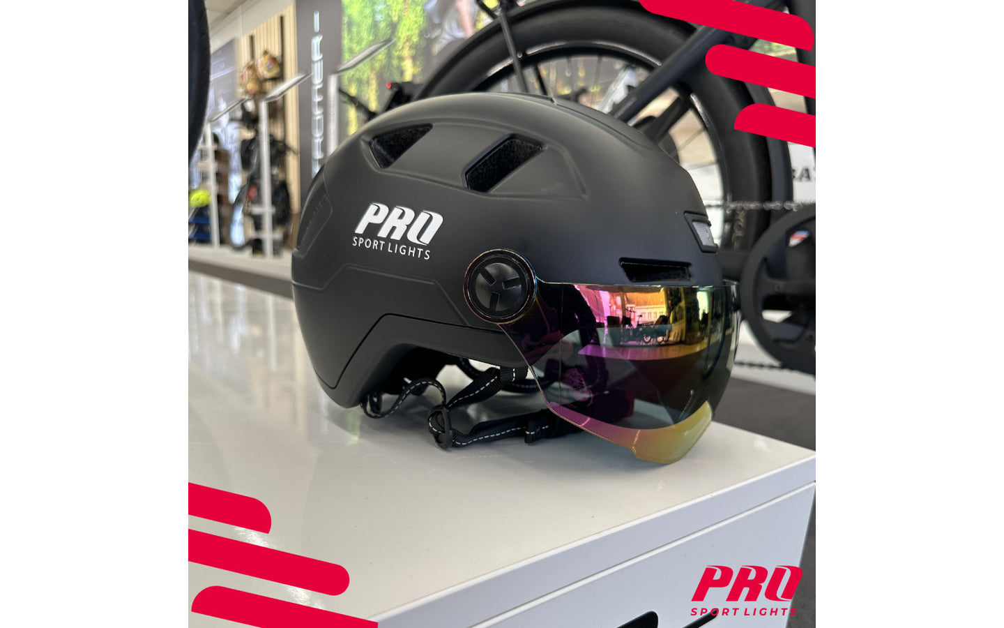 Flashdeal: Fietshelm met vizier en oorwarmers - Pro Sports Lights - M - afbeelding 3